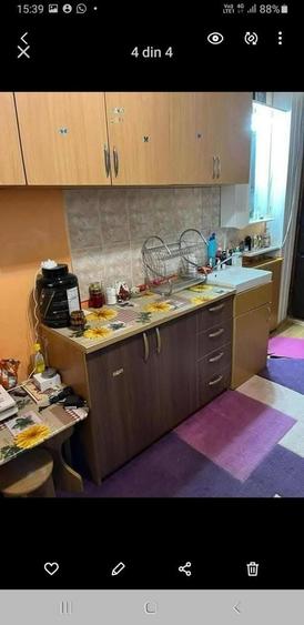 Apartament cu 3 camere în Dâmbovița