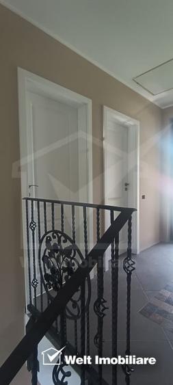 Casă individuală cu 5 camere cu Teren 500 Mp în Pata