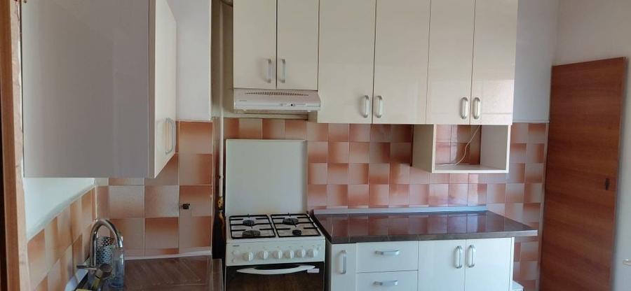 Apartament cu 2 camere decomandat în Florești