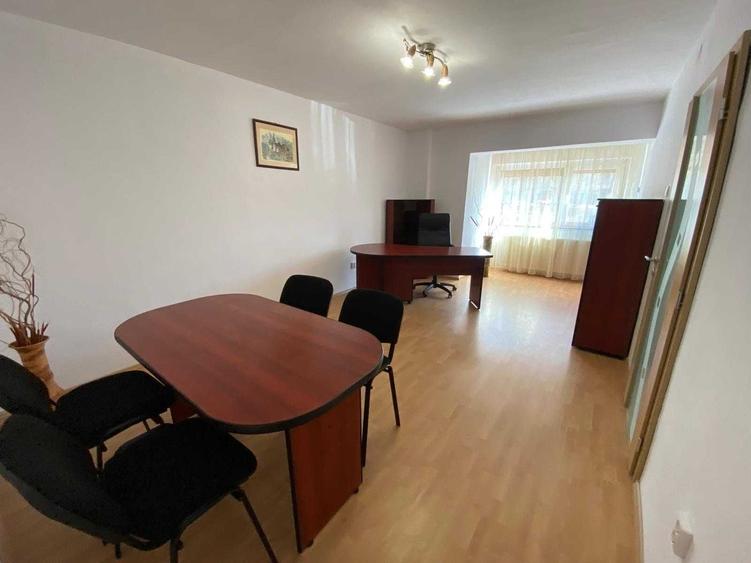 Apartament cu 2 camere decomandat în Drumul Carului