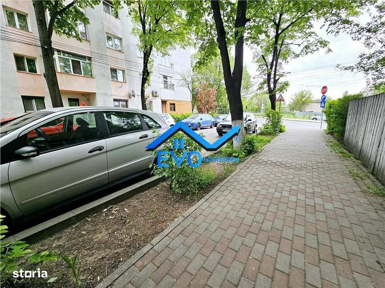 Apartament cu 2 camere decomandat în Târgu Cucu