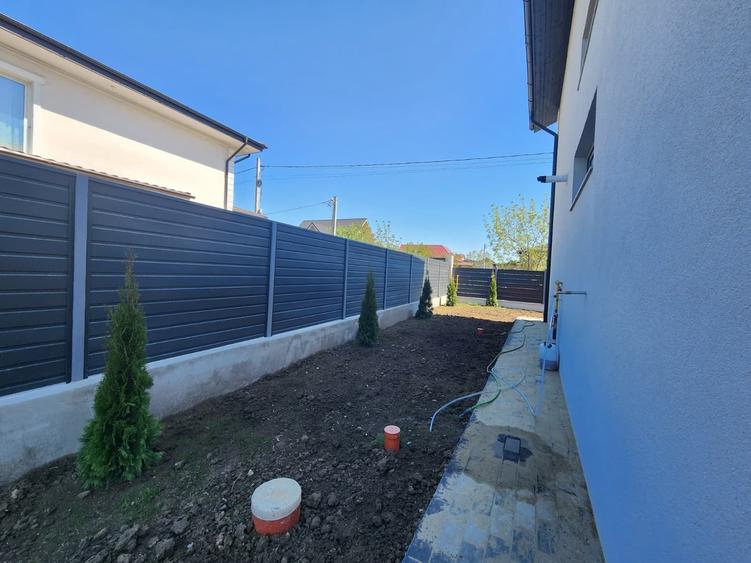 Casă individuală cu 4 camere cu Canalizare în Miroslava
