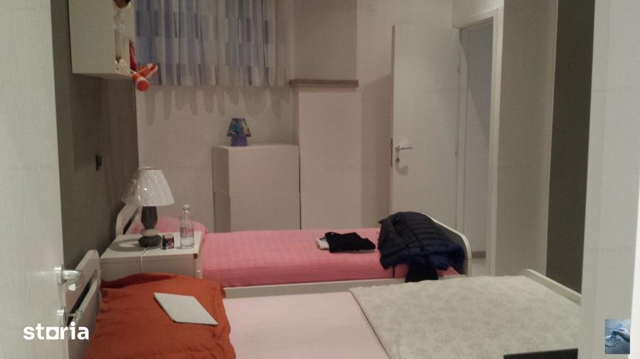 Apartament cu 3 camere în Ultracentral
