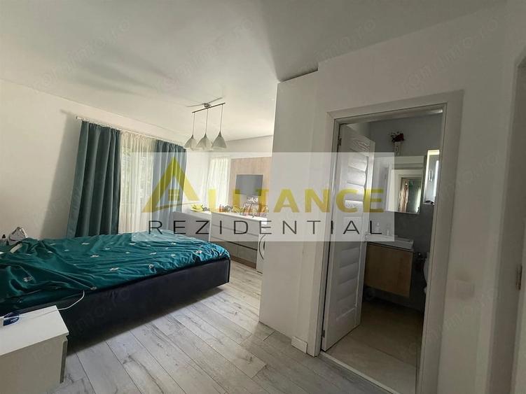 Casă cu 4 camere cu Teren 578 Mp în Central