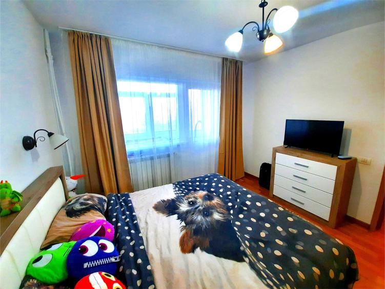 Apartament cu 2 camere decomandat în Palazu Mare