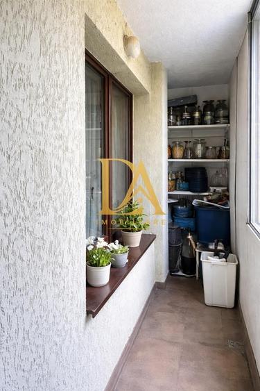 Apartament cu 2 camere semidecomandat în Chitila