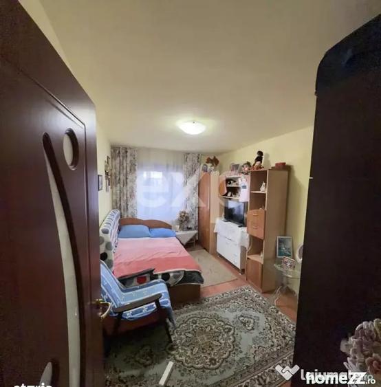 Apartament cu 2 camere decomandat în Micro 6