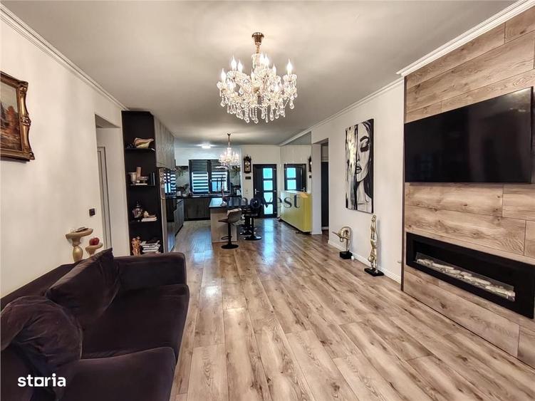 Casă cu 4 camere în Mărtinești