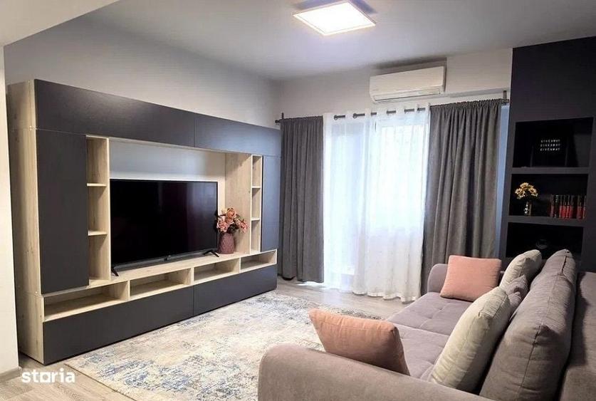 Garsonieră decomandată în Piața Unirii