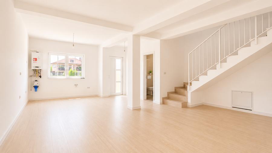 Duplex cu 4 camere cu Canalizare în Moșnița Nouă
