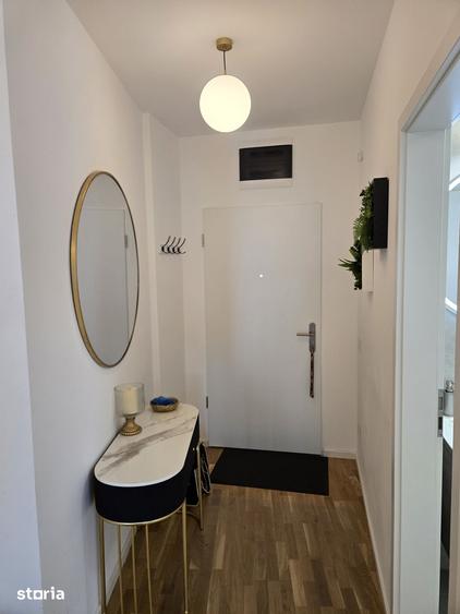 Apartament cu 4 camere, mobilat în Take Ionescu