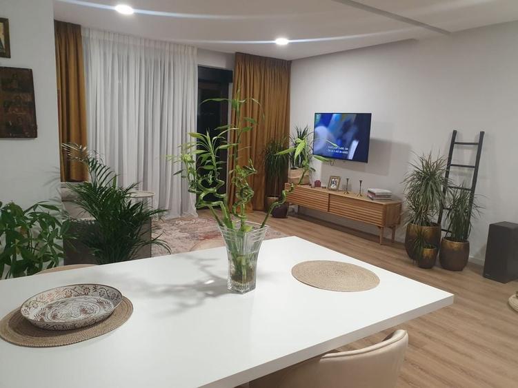 Casă cu 4 camere în Central