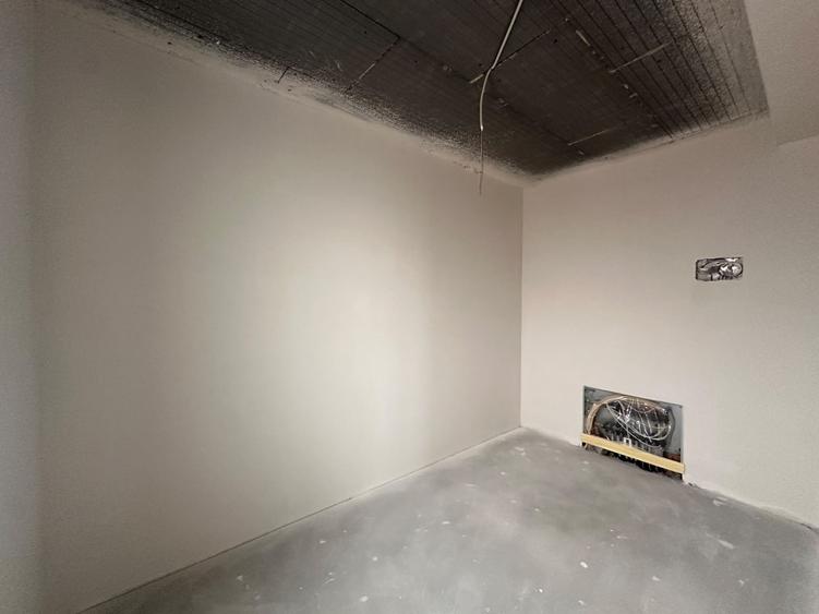 Duplex cu 5 camere cu Canalizare în Ghiroda