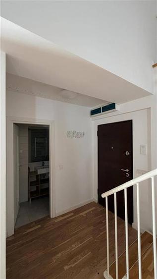 Apartament cu 3 camere semidecomandat, mobilat în Aviației