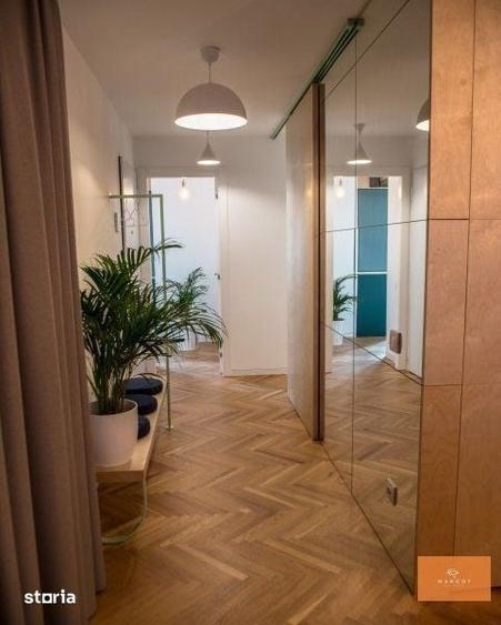 Apartament cu 4 camere în Victoriei