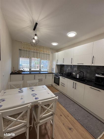 Casă cu 4 camere cu Teren 250 Mp în Valea Borcutului