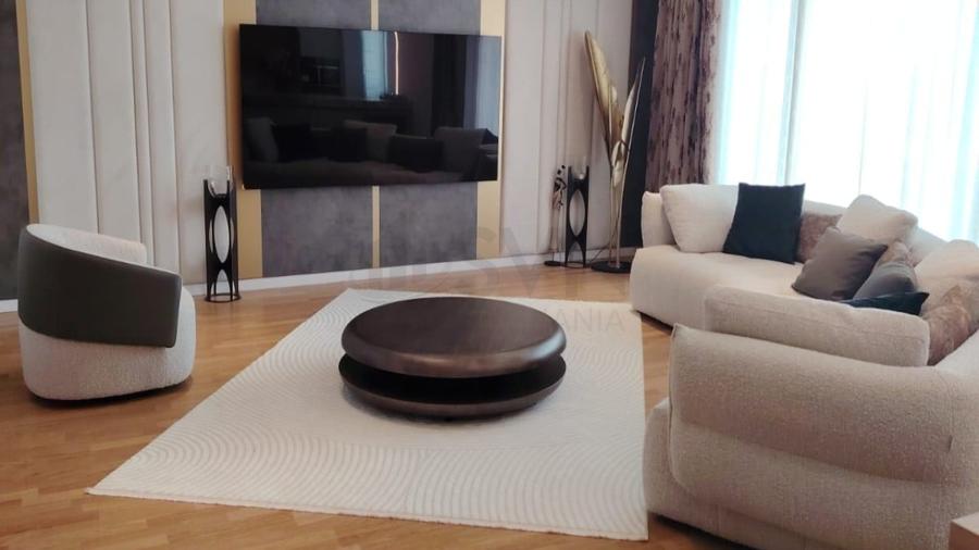 Apartament cu 3 camere decomandat, mobilat în Domenii