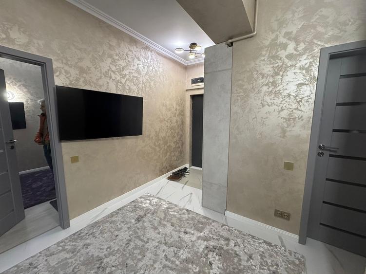 Apartament cu 3 camere în Universitate