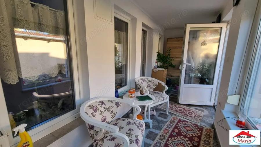 Casă cu 3 camere în Semicentral