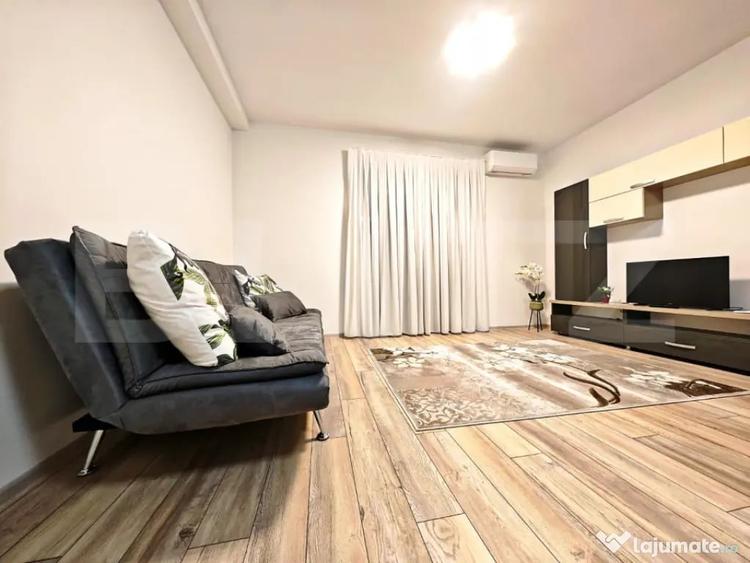 Apartament cu 2 camere decomandat, mobilat în Sânmartin