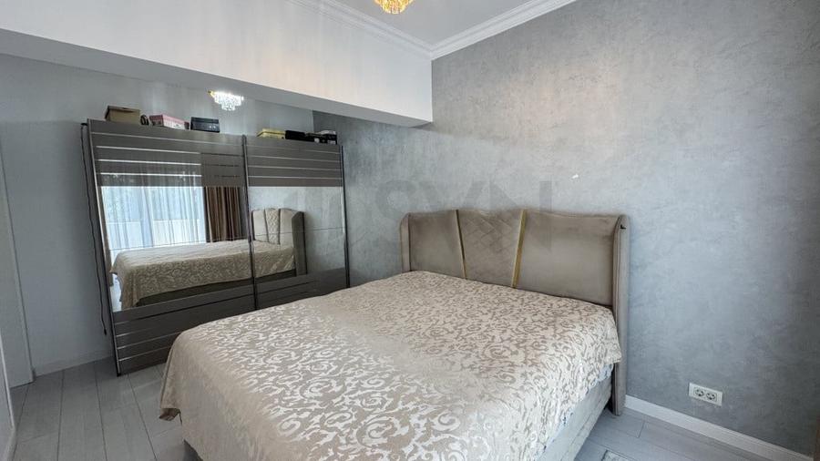 Apartament cu 3 camere decomandat în Bucureștii Noi