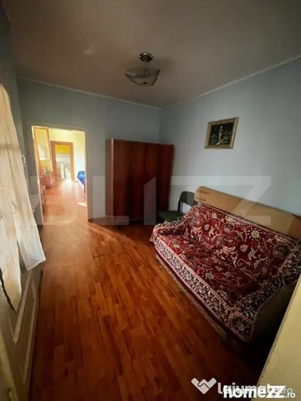 Casă cu 4 camere cu Teren 100 Mp în Central