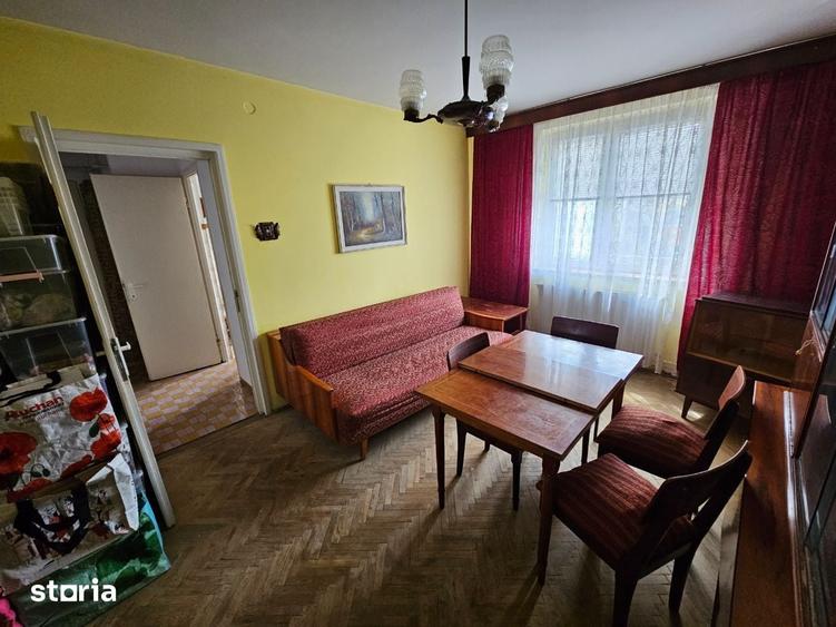 Apartament cu 3 camere în Central