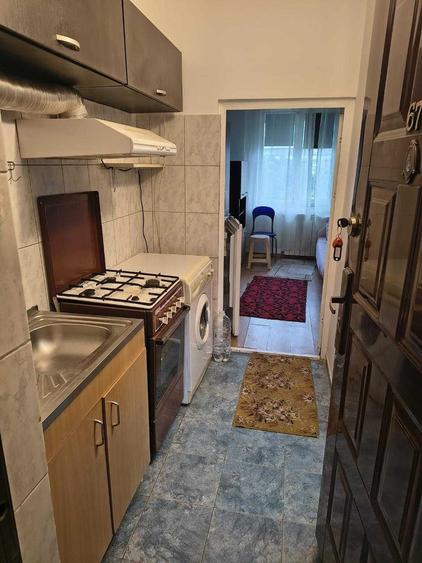 Garsonieră semidecomandată în CET