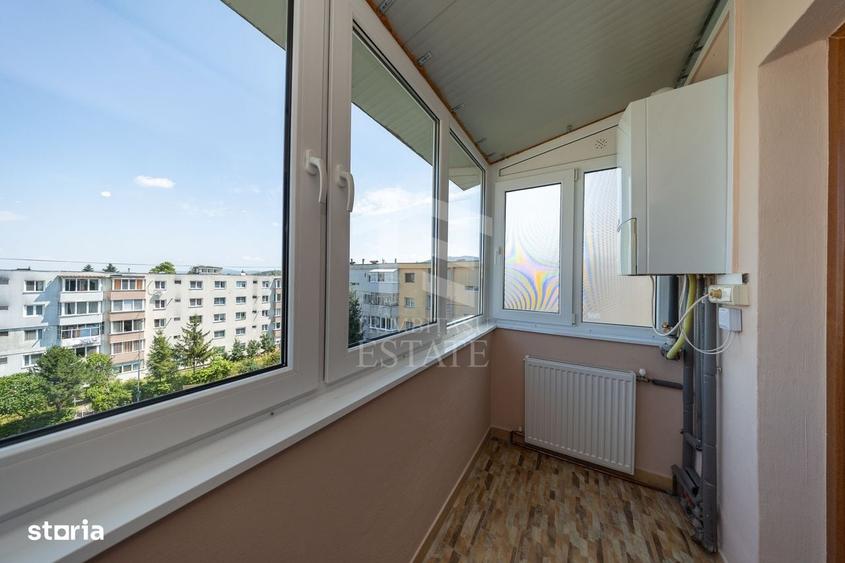 Apartament cu 3 camere decomandat în Electroprecizia