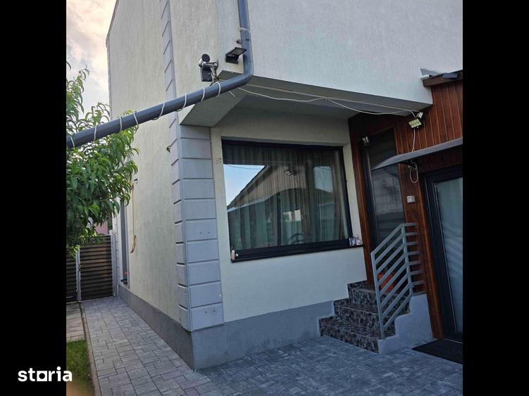 Casă cu 4 camere cu Teren 145 Mp în Exterior Vest