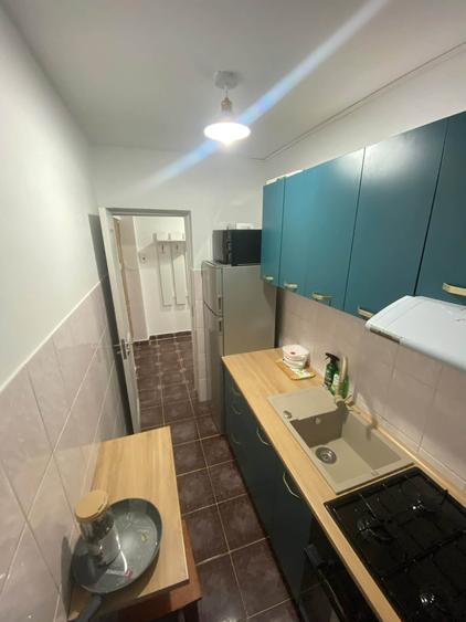 Apartament cu 2 camere semidecomandat în Tomis Nord