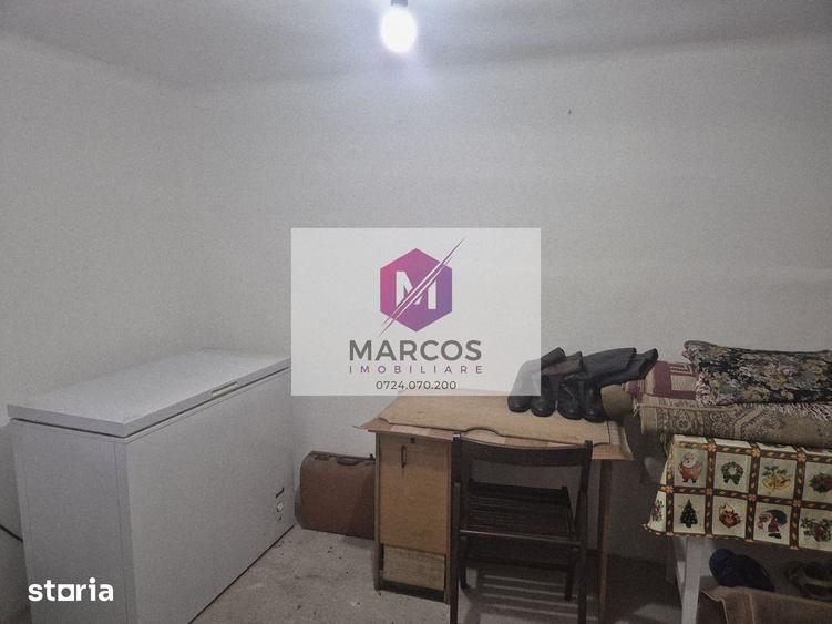 Casă cu 4 camere cu Teren 250 Mp în Muncitoresc
