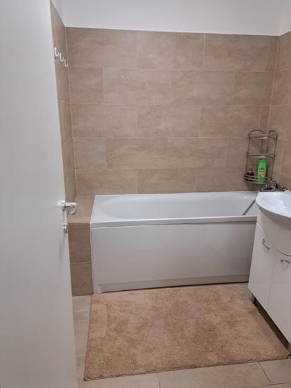Apartament cu 2 camere decomandat în Otopeni