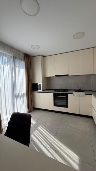 Duplex cu 5 camere cu Canalizare în Exterior Nord