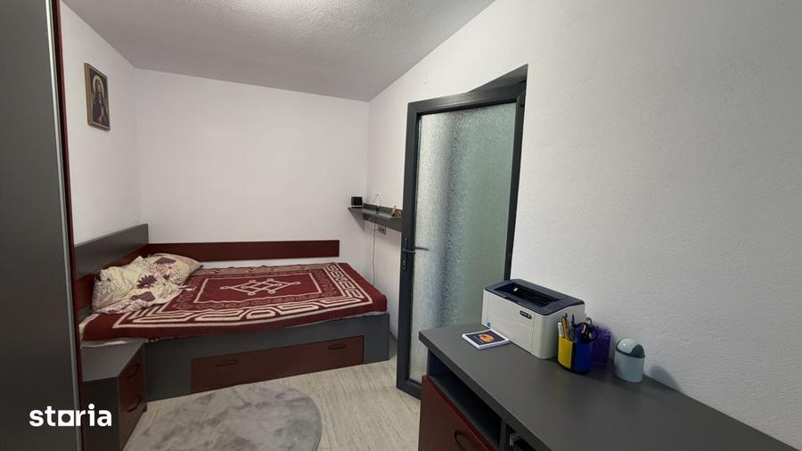 Apartament cu 2 camere semidecomandat, mobilat în Cetate