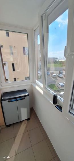 Apartament cu 3 camere decomandat în Turnișor