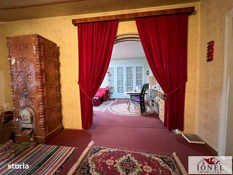 Casă cu 4 camere cu Teren 936 Mp în Abrud