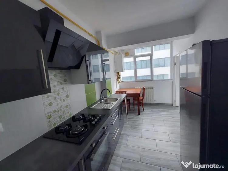 Apartament cu 2 camere decomandat în George Enescu