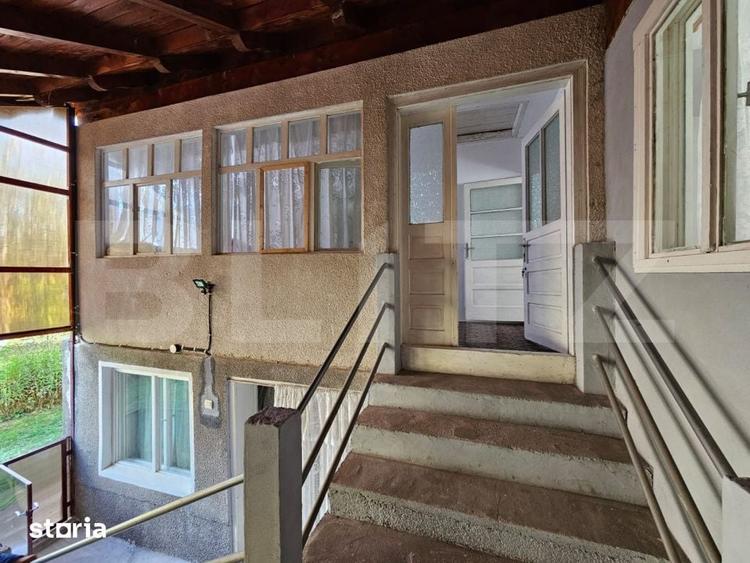 Casă cu 7 camere cu Teren 2727 Mp în Vidra
