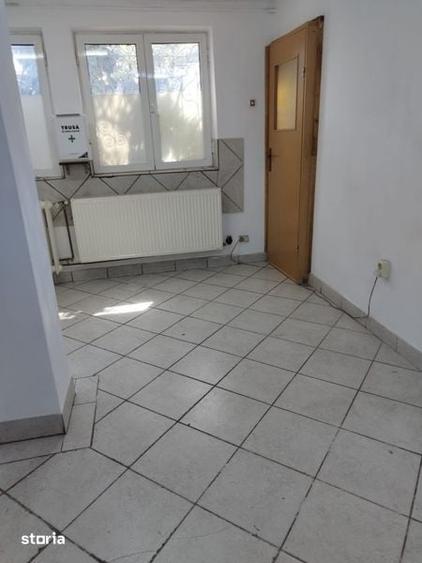 Casă cu 1 camere cu Teren 30 Mp în Rahova