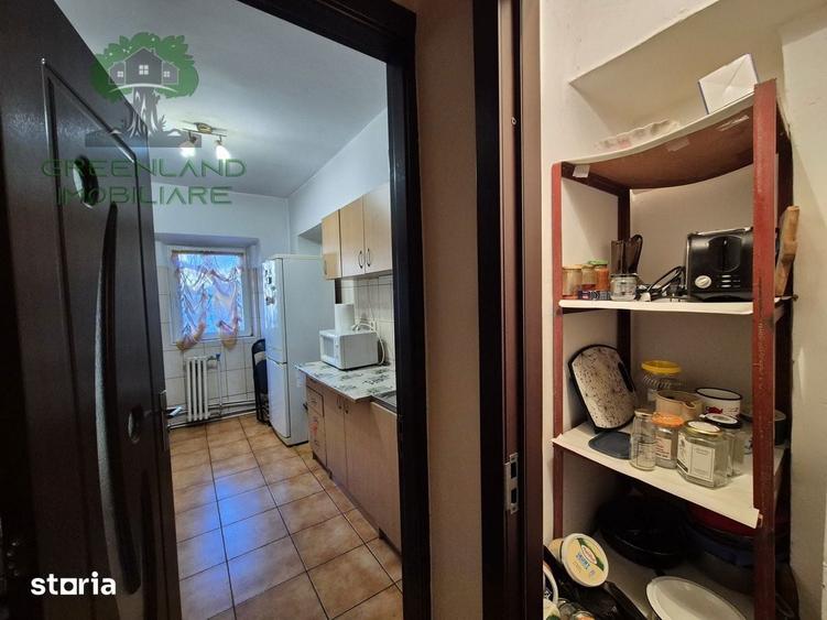 APARTAMENT 4 camere, 2 bai, DECOMANDAT, 91mp, etaj intermed 2/4, DACIA - 14