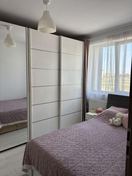 Apartament cu 2 camere decomandat în Giroc