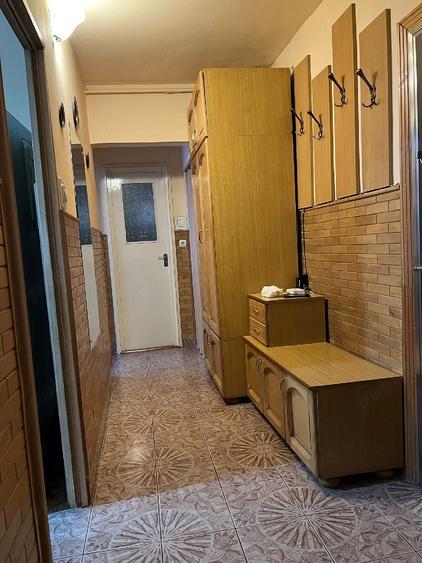 Apartament cu 2 camere decomandat în Tudor