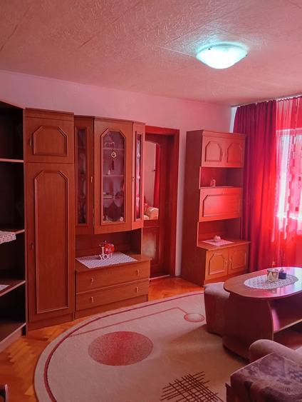Apartament cu 2 camere nedecomandat în Central