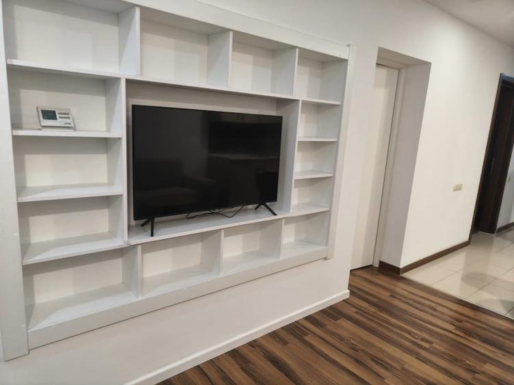 Apartament cu 3 camere semidecomandat, mobilat în Ștefăneștii de Jos