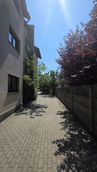 Apartament cu 2 camere semidecomandat în Moșnița Veche