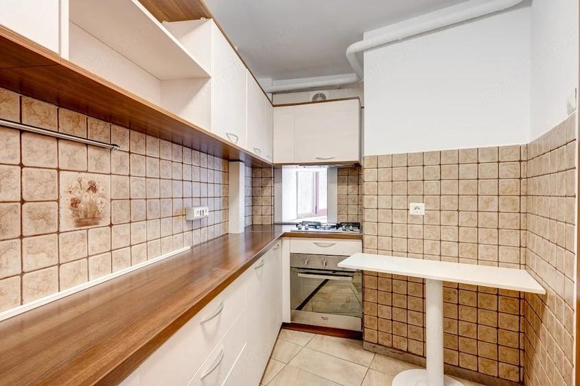 Apartament 2 camere, locuinta sau birou, Piata Kogalniceanu - 12