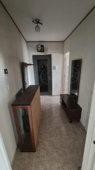 Apartament cu 2 camere semidecomandat în Fălticeni