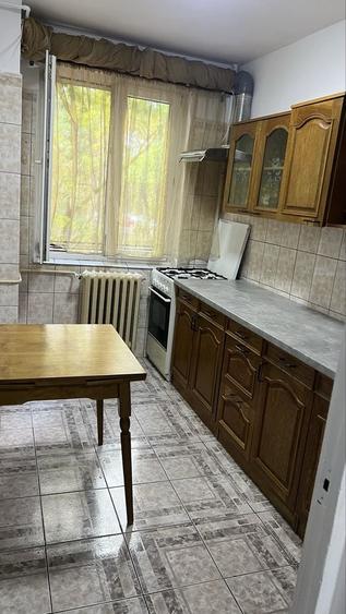 Apartament cu 2 camere semidecomandat în Mărăcineni