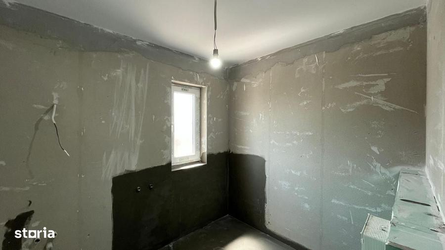 Casă cu 4 camere în Urseni